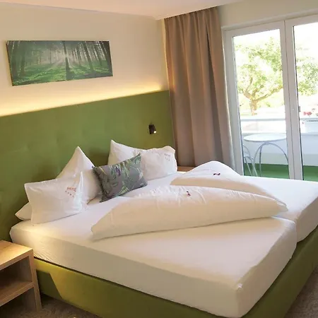 Hotel Pachernighof 4*