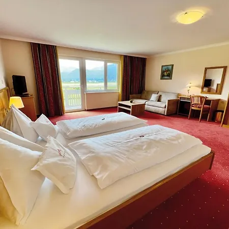 Pachernighof מלון