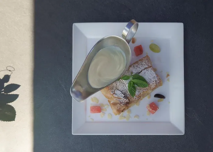 Pachernighof Szálloda Velden am Wörthersee